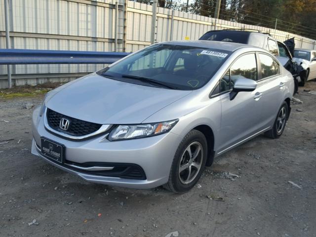 2HGFB2F79FH539694 - 2015 HONDA CIVIC SE SILVER photo 2