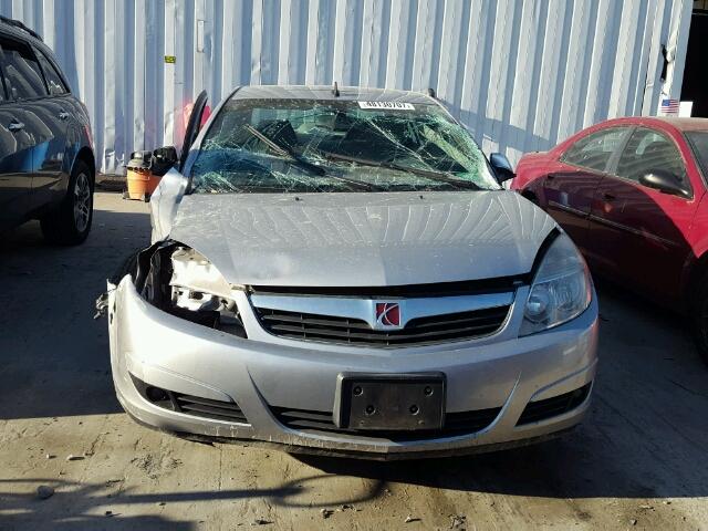 1G8ZV57758F156773 - 2008 SATURN AURA XR SILVER photo 9