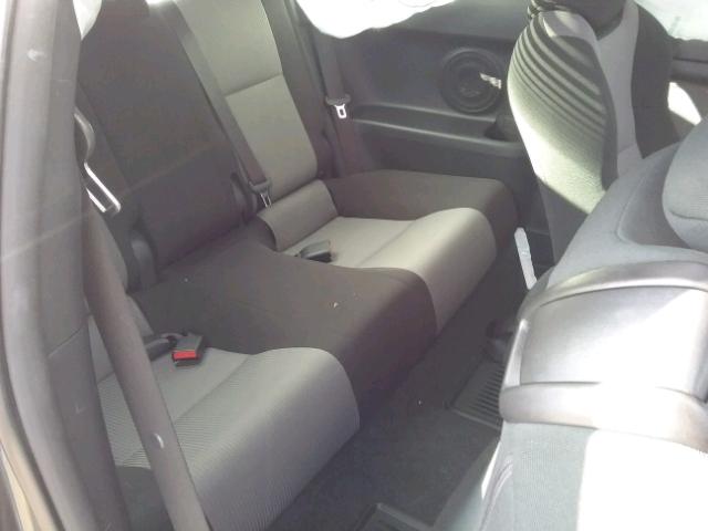 JTKJF5C74F3090066 - 2015 TOYOTA SCION TC 灰色 照片 6