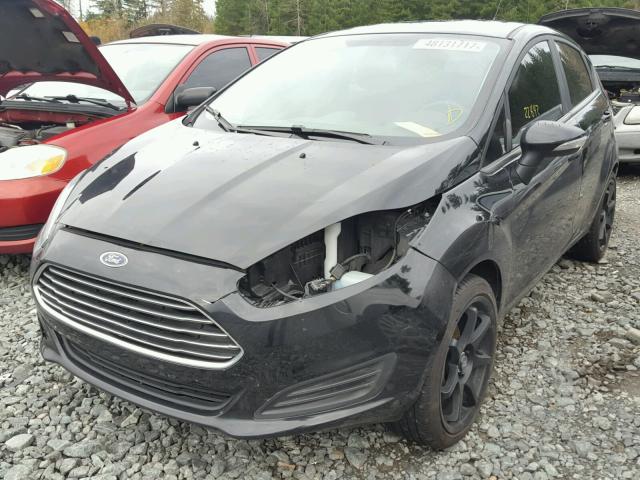 3FADP4EJ6GM188879 - 2016 FORD FIESTA SE BLACK photo 2