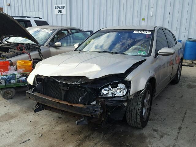 1N4AL11E85C145097 - 2005 NISSAN ALTIMA S GOLD photo 2