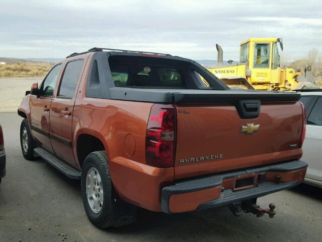 3GNFK12307G169773 - 2007 CHEVROLET AVALANCHE ORANGE photo 3