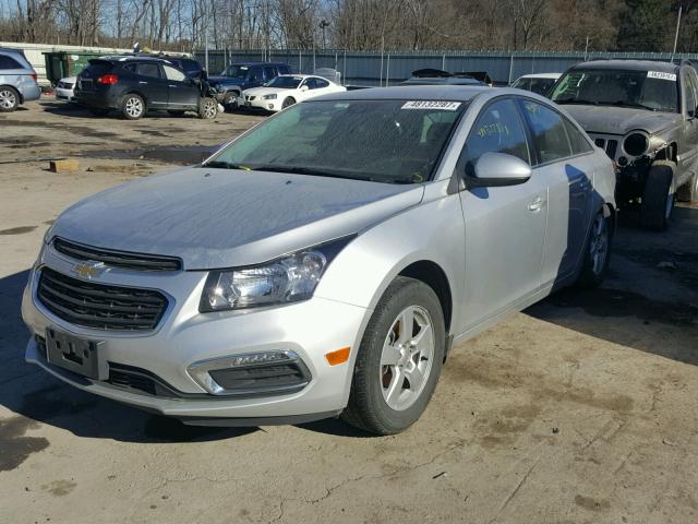 1G1PC5SB0F7174127 - 2015 CHEVROLET CRUZE LT SILVER photo 2