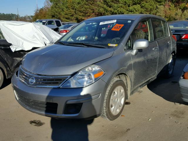 3N1BC1CP4BL501979 - 2011 NISSAN VERSA S SILVER photo 2