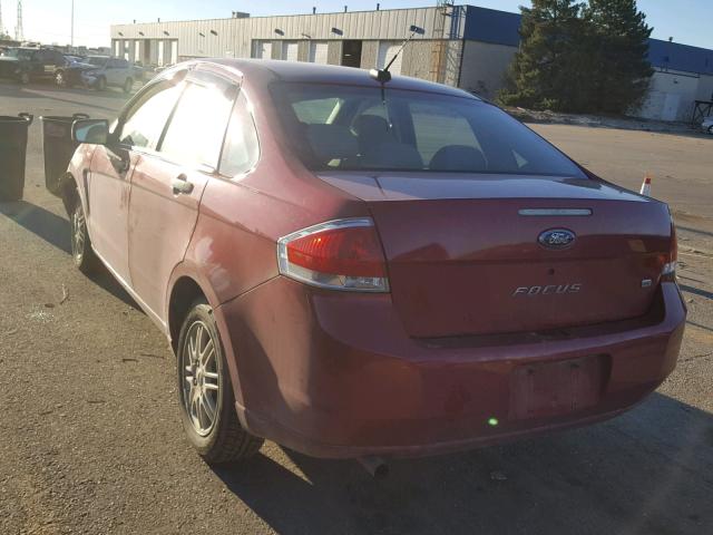 1FAHP35N99W263477 - 2009 FORD FOCUS SE RED photo 3