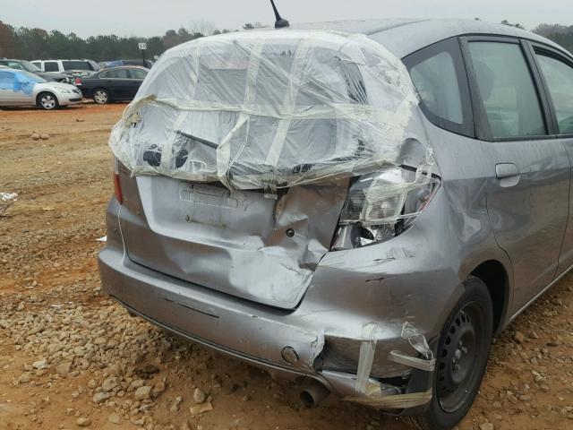 JHMGE8H27AC035315 - 2010 HONDA FIT SILVER photo 9