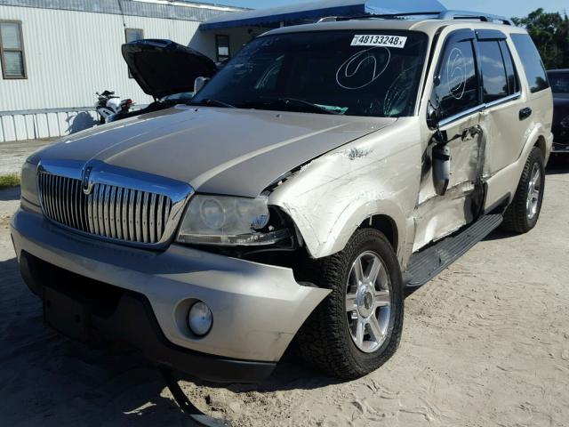 5LMEU68HX5ZJ16860 - 2005 LINCOLN AVIATOR 金色 照片 2