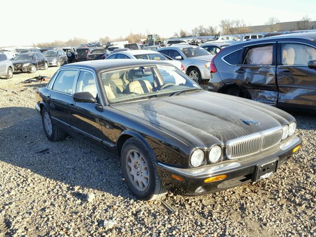 SAJHX624XWC839390 - 1998 JAGUAR XJ8 L BLACK photo 1