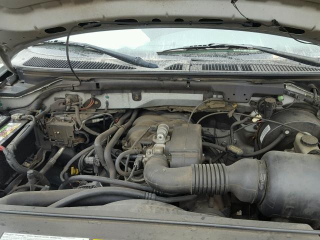 1FTRX17233NB28112 - 2003 FORD F150 SILVER photo 7