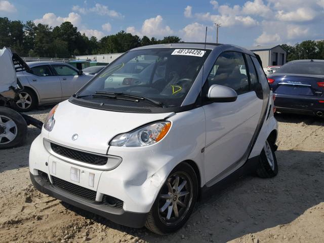 WMEEK31X89K270674 - 2009 SMART FORTWO PAS 白色 照片 2