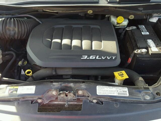 2C4RC1BG9DR605564 - 2013 CHRYSLER TOWN & COU Boz foto 7