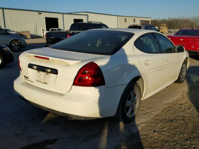 2G2WP552281164111 - 2008 PONTIAC GRAND PRIX WHITE photo 4