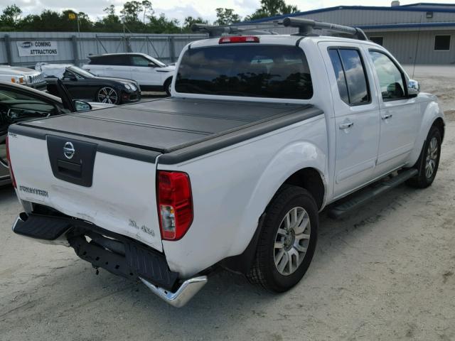 1N6AD0EV4BC450827 - 2011 NISSAN FRONTIER S WHITE photo 4