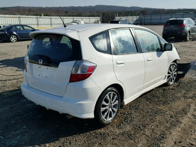 JHMGE8H58CC010470 - 2012 HONDA FIT SPORT WHITE photo 4