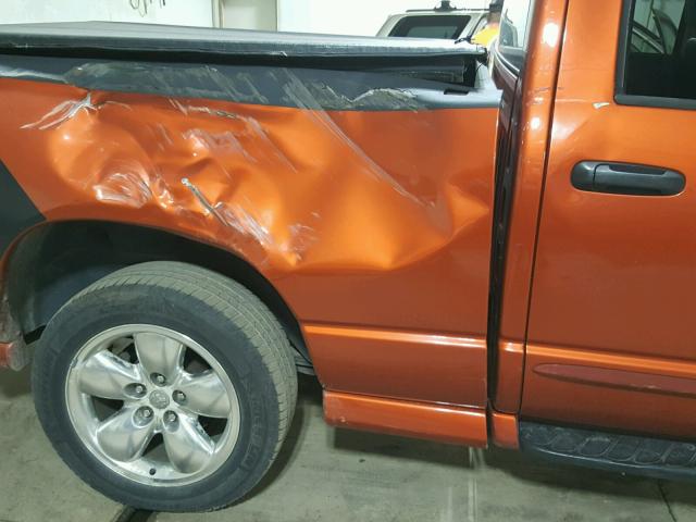 1D7HU18D05J587487 - 2005 DODGE RAM 1500 S ORANGE photo 9