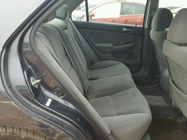 1HGCM56326A125019 - 2006 HONDA ACCORD SE GRAY photo 6