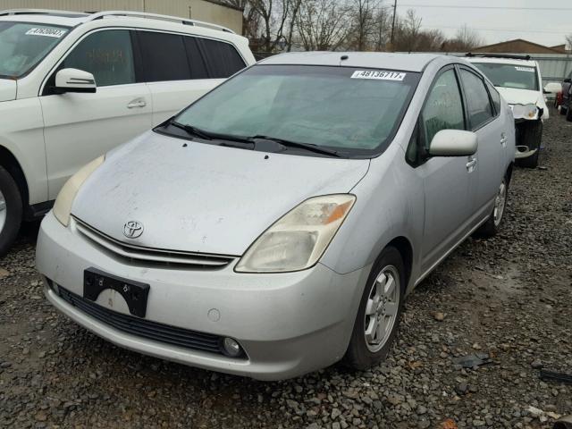 JTDKB20UX57006145 - 2005 TOYOTA PRIUS SILVER photo 2