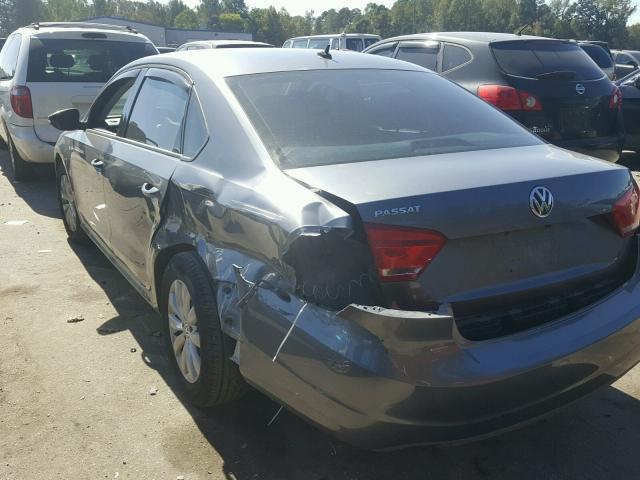 1VWAP7A37CC047642 - 2012 VOLKSWAGEN PASSAT S رمادي صورة 3