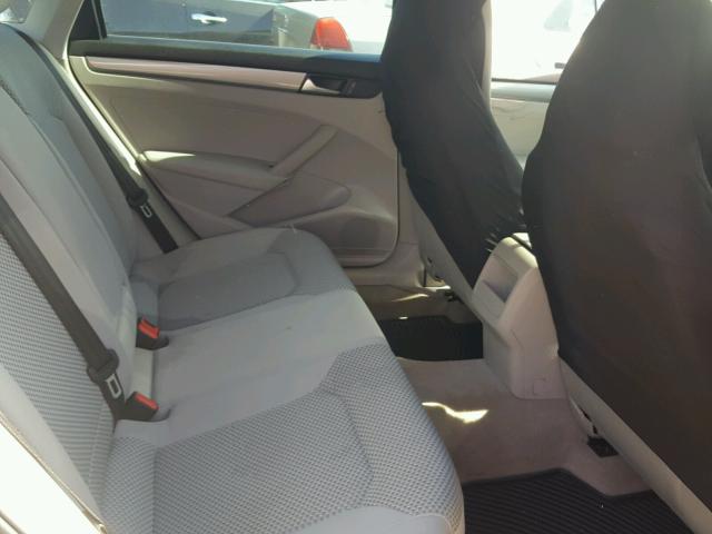 1VWAP7A37CC047642 - 2012 VOLKSWAGEN PASSAT S رمادي صورة 6