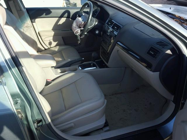 3FAFP08116R131276 - 2006 FORD FUSION SEL GRAY photo 5