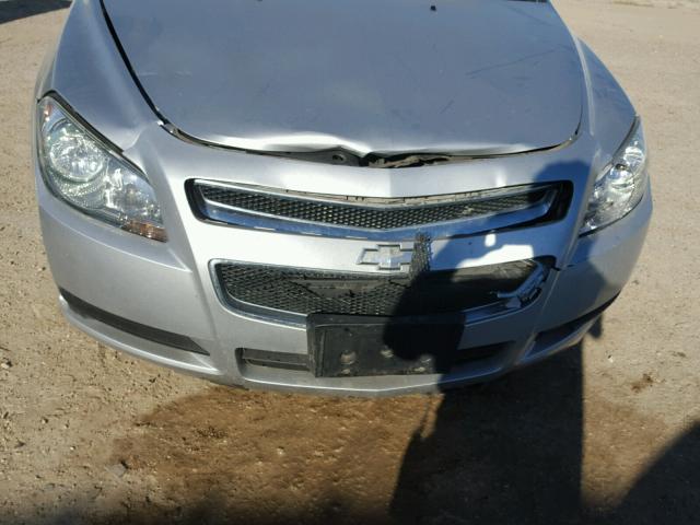 1G1ZB5EB9AF299987 - 2010 CHEVROLET MALIBU LS SILVER photo 9