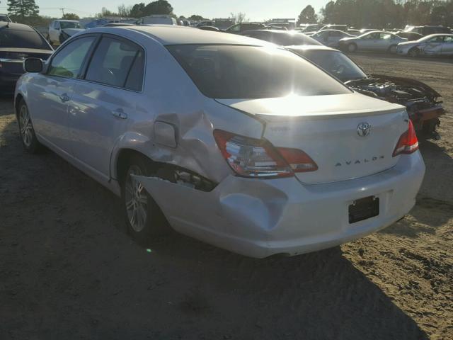 4T1BK36B06U134534 - 2006 TOYOTA AVALON XL WHITE photo 3