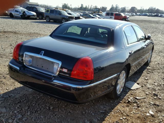 1LNHM83W14Y639965 - 2004 LINCOLN TOWN CAR U BLACK photo 4