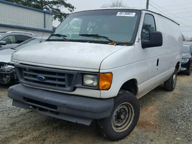 1FTNE24L74HB46121 - 2004 FORD ECONOLINE WHITE photo 2