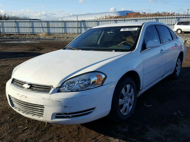 2G1WT58N079309393 - 2007 CHEVROLET IMPALA LT WHITE photo 2