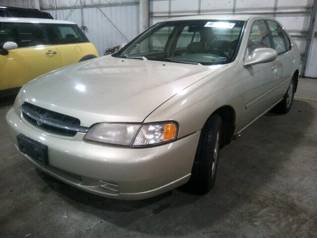 1N4DL01D7XC105448 - 1999 NISSAN ALTIMA XE TAN photo 2