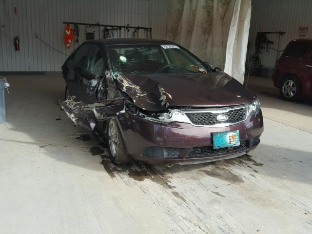 KNAFU4A25B5398976 - 2011 KIA FORTE EX BURGUNDY photo 1