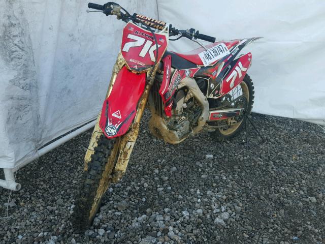 JH2ME1034GK301721 - 2016 HONDA CRF250 R TWO TONE photo 2