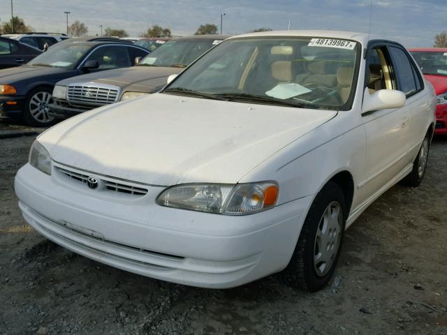 2T1BR12EXYC299785 - 2000 TOYOTA COROLLA VE WHITE photo 2