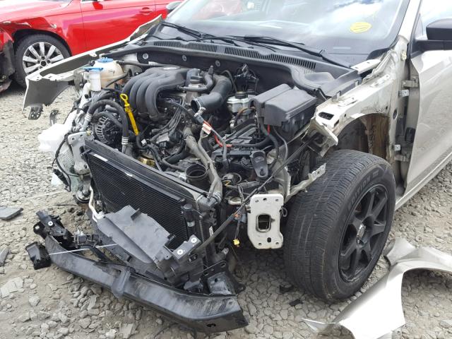 3VW2K7AJ1EM250531 - 2014 VOLKSWAGEN JETTA BASE ოქროსფერი ფოტო 9