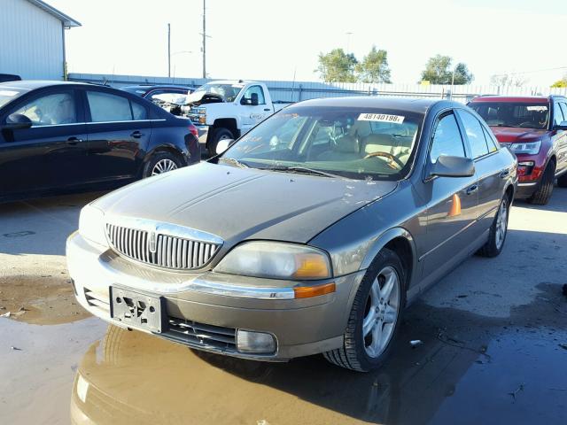 1LNHM87A02Y685038 - 2002 LINCOLN LS 金色 照片 2