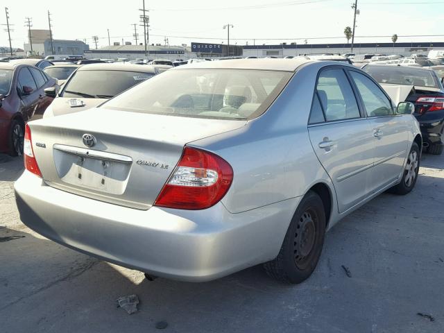 JTDBE32K730242654 - 2003 TOYOTA CAMRY LE SILVER photo 4