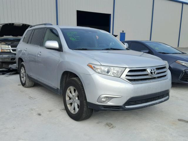 5TDZA3EH6DS042311 - 2013 TOYOTA HIGHLANDER SILVER photo 1