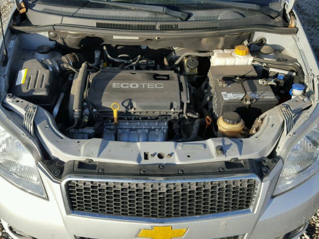 KL1TD6DE9BB218057 - 2011 CHEVROLET AVEO LS 银色 照片 7