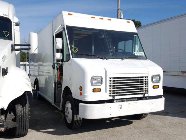 4UZAANBW86CW65635 - 2006 FREIGHTLINER CHASSIS M WHITE photo 1