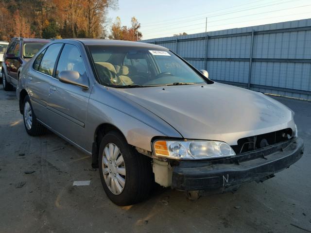 1N4DL01D0YC162169 - 2000 NISSAN ALTIMA XE BEIGE photo 1