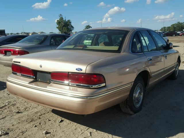 2FALP73W9TX127097 - 1996 FORD CROWN VICT TAN photo 4