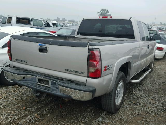 1GCEK19Z75Z160192 - 2005 CHEVROLET SILVERADO GRAY photo 4