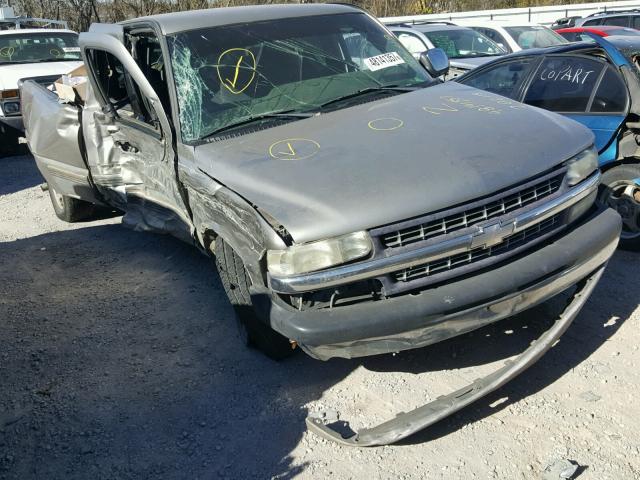 2GCEC19V021202118 - 2002 CHEVROLET SILVERADO GOLD photo 1