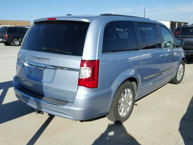 2C4RC1BG8DR756217 - 2013 CHRYSLER TOWN & COU BLUE photo 4