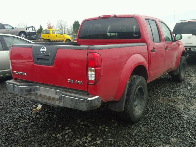 1N6AD07WX6C417357 - 2006 NISSAN FRONTIER C RED photo 4