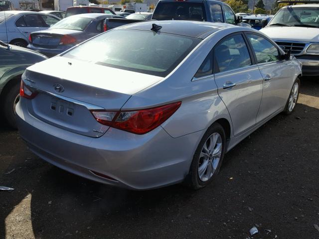 5NPEC4AC6DH521746 - 2013 HYUNDAI SONATA SE SILVER photo 4