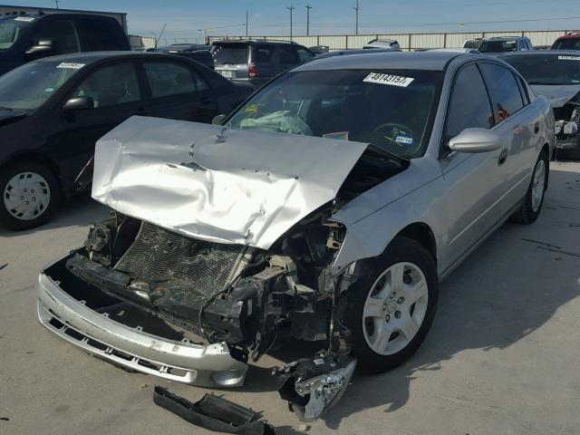 1N4AL11D33C222107 - 2003 NISSAN ALTIMA BAS SILVER photo 2