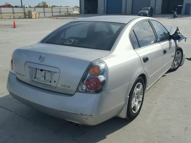 1N4AL11D33C222107 - 2003 NISSAN ALTIMA BAS SILVER photo 4