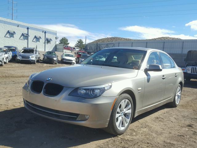 WBANV9C50AC138976 - 2010 BMW 535I Dorado foto 2