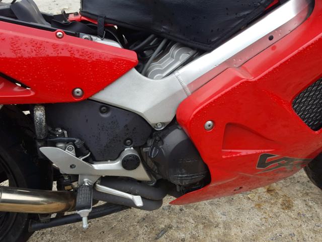 JH2RC460XXM100498 - 1999 HONDA VFR800 F1 RED photo 7